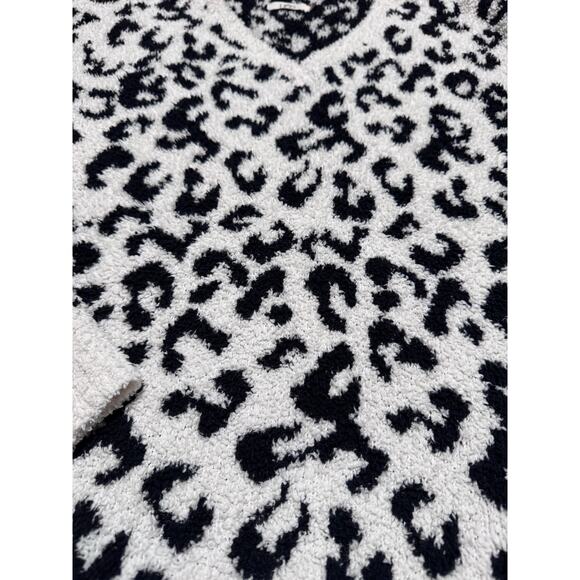 Women's UGG Cheetah Print Sweater, Size Large - Picture 2 of 5